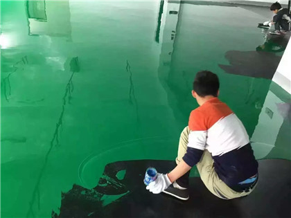嫩江下面给你一份环氧地坪漆施工的完整流程